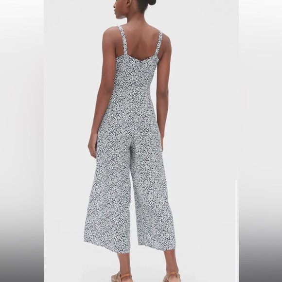 Gap Square Neck Jumpsuit size 4 - Picture 2 of 4